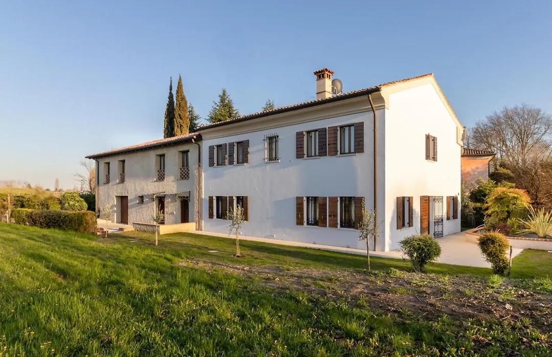 Casa dei Fiori-1